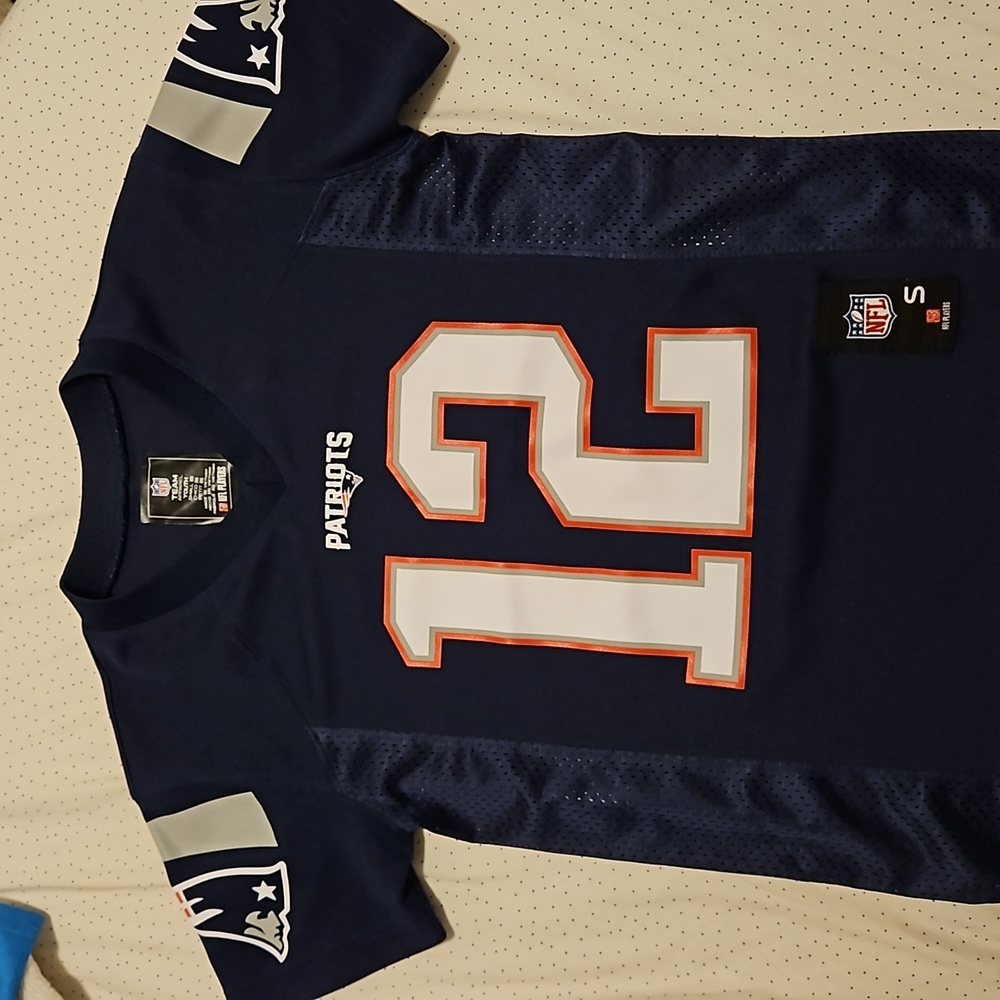 NFL Boys sz 8 Patriots Sports Jersey